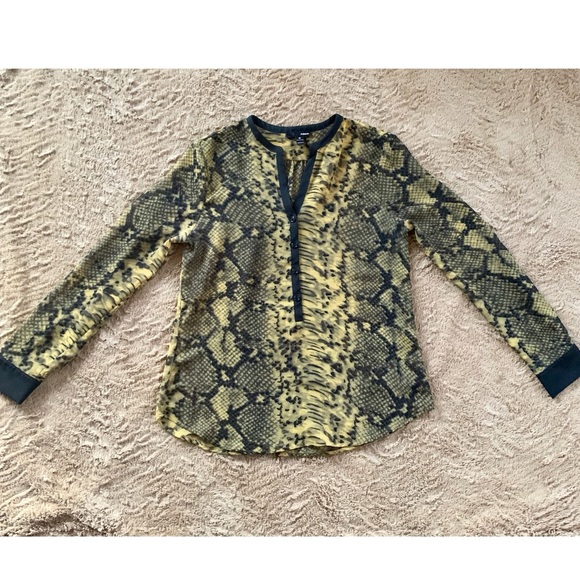 Aqua Brand Blouse from Bloomingdale’s! - Picture 2 of 4